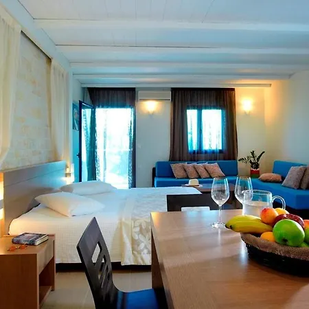 Minos Village Hotel Agia Marina (Crete)