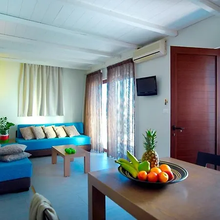 Minos Village Hotel Agia Marina (Crete)