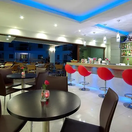 Minos Village 3* Agia Marina (Crete)